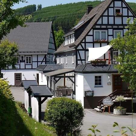 Gasthof Zur Post Schmallenberg Exterior foto